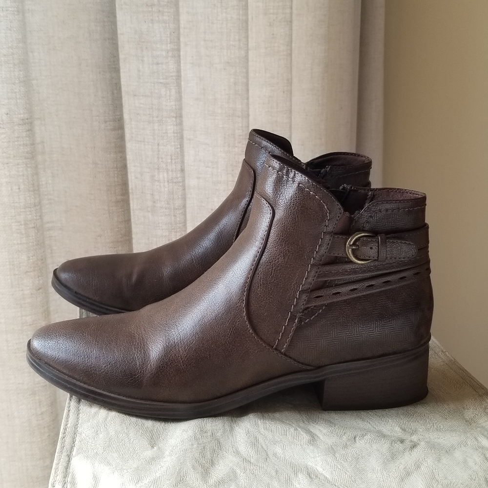 Brown ankle boots